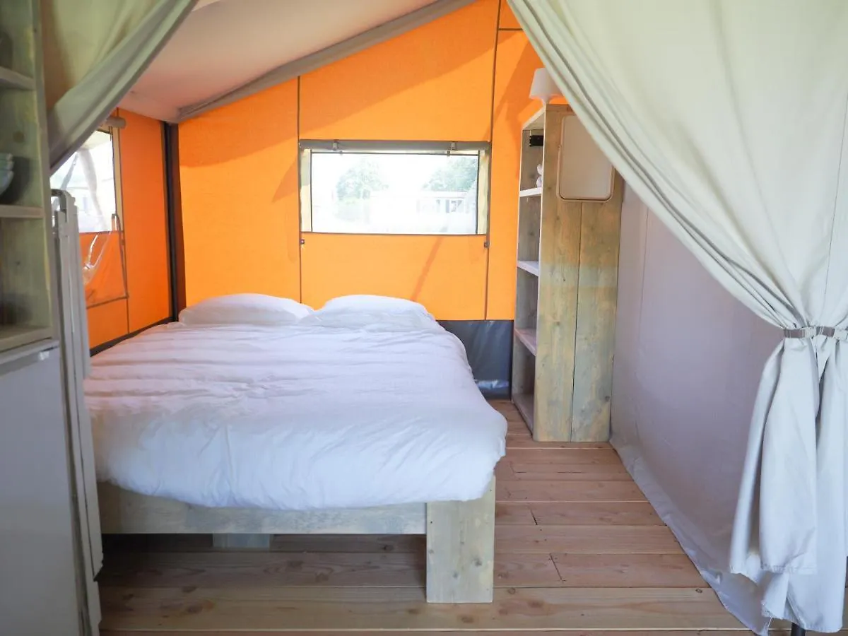 Budget Glamping Safaritent - La Grappe Fleurie France